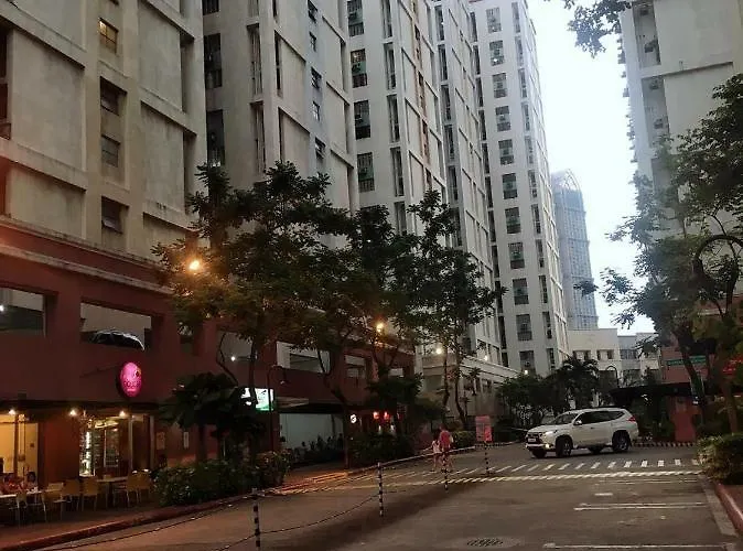 Affordable 2 Bedroom 2 Ba W/ Skycable, Netflix, & Amazon Prime アパート