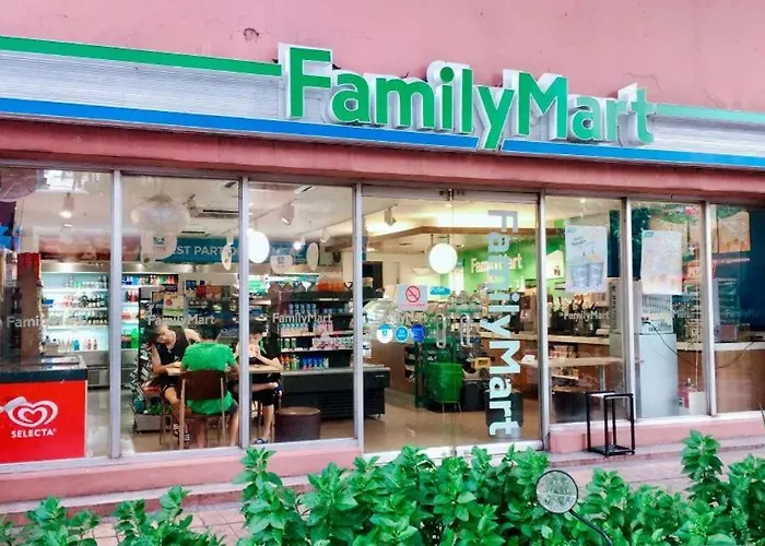 Affordable 2 Bedroom 2 Ba W/ Skycable, Netflix, & Amazon Prime