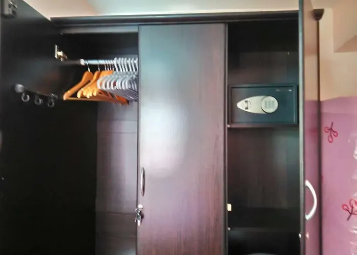 アパート Affordable 2 Bedroom 2 Ba W/ Skycable, Netflix, & Amazon Prime マニラ市